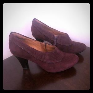 Clark’s Artisan Burgundy Pumps